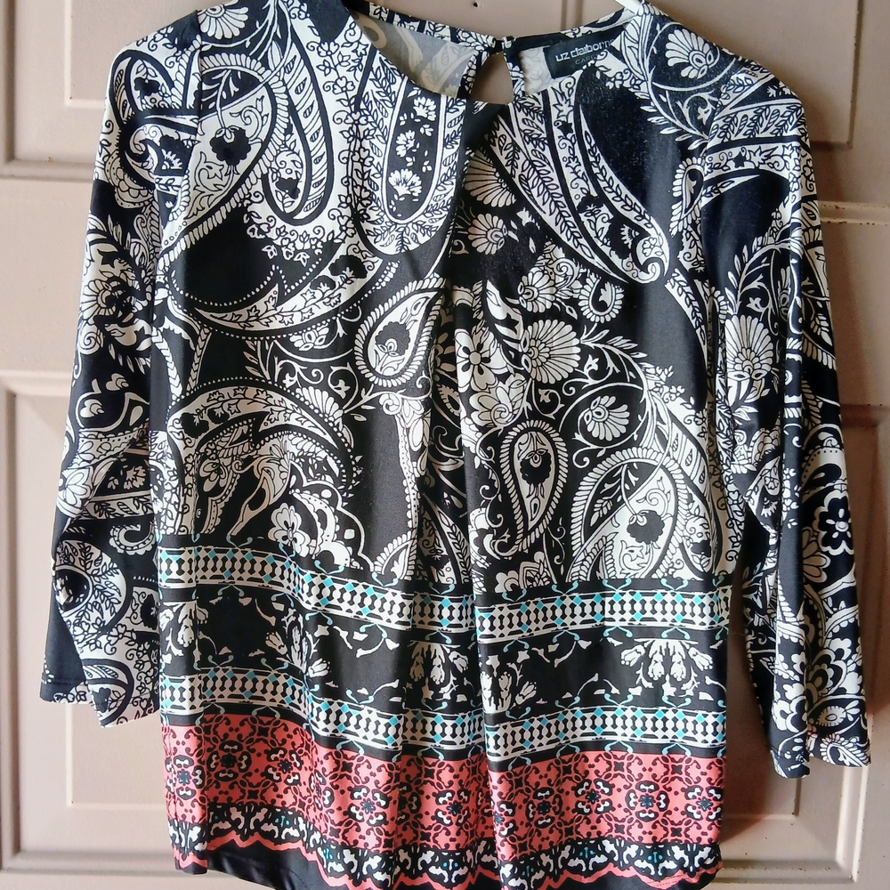 Black and White Paisley Women's Top